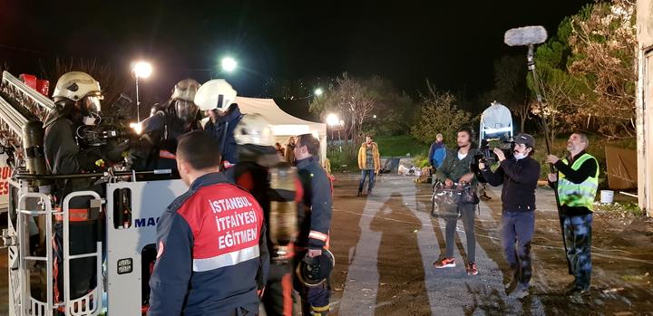 İtfaiye ekipleriyle gece çekimi
